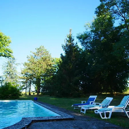 Maison Bourgeoise Dans Un Vignoble Soussac