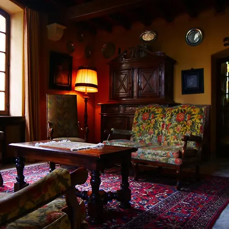 Maison Bourgeoise Dans Un Vignoble * Soussac