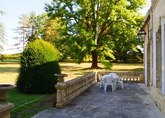 Maison Bourgeoise Dans Un Vignoble